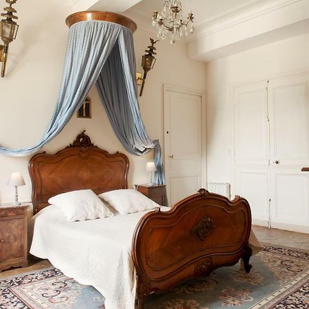 Chateau De Fleury La Foret Bed and Breakfast Igoville Eksteriør billede